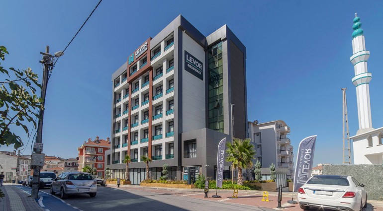 LEVOR OTEL